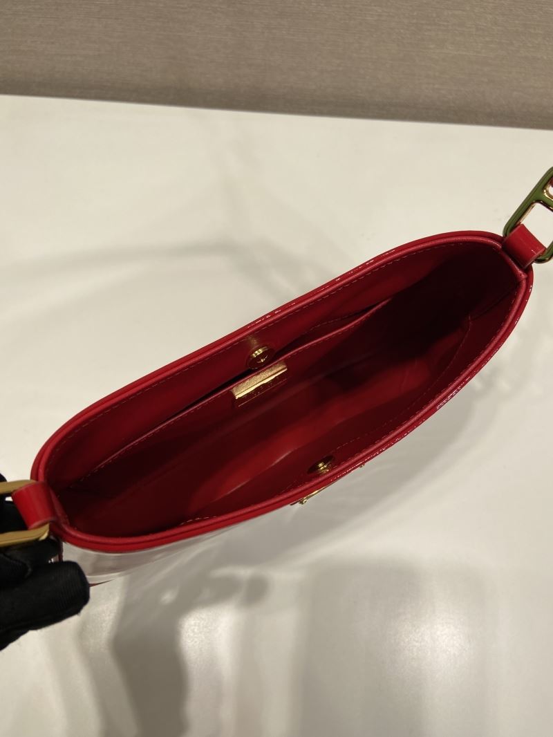 Pra*a cleo bags